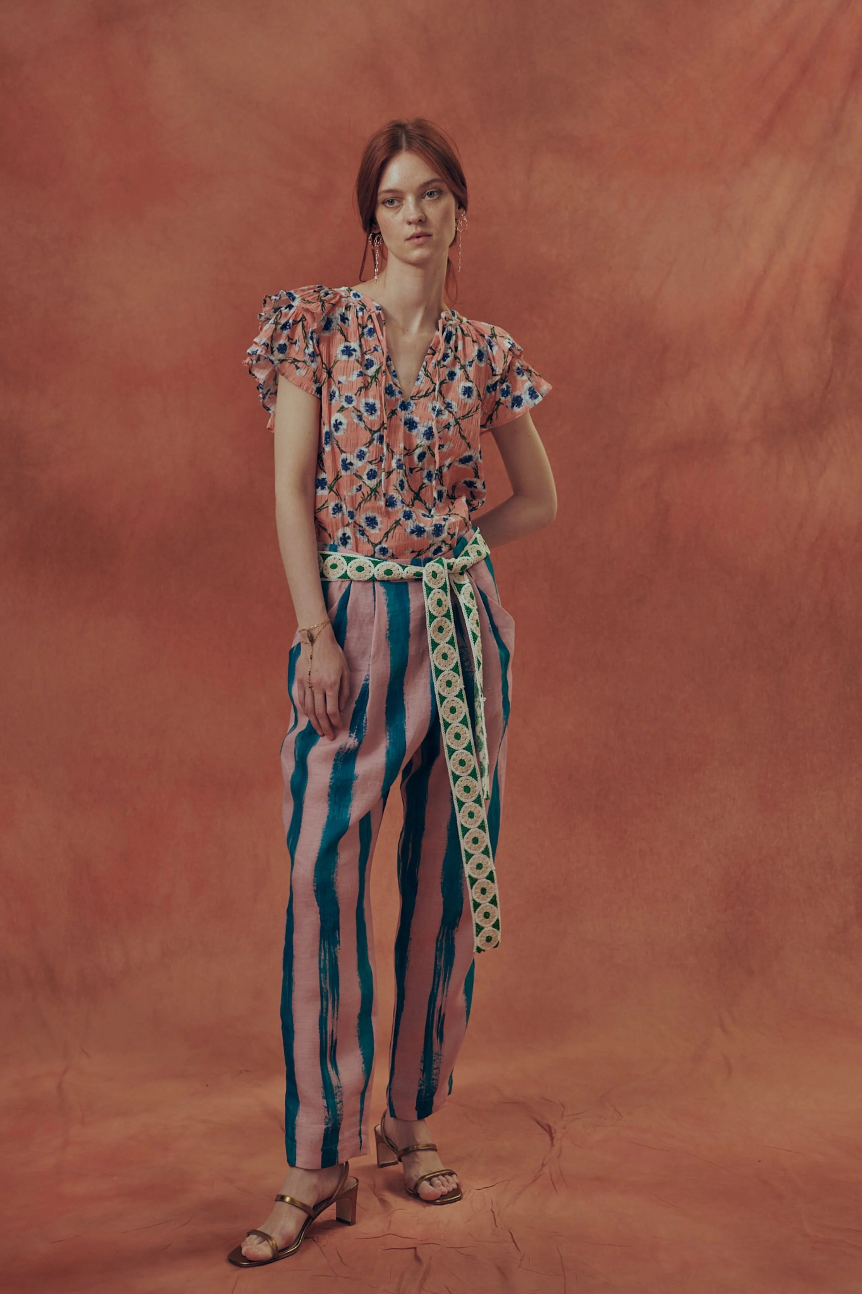 Blusa volantes estampado "Claveles" - Image 3