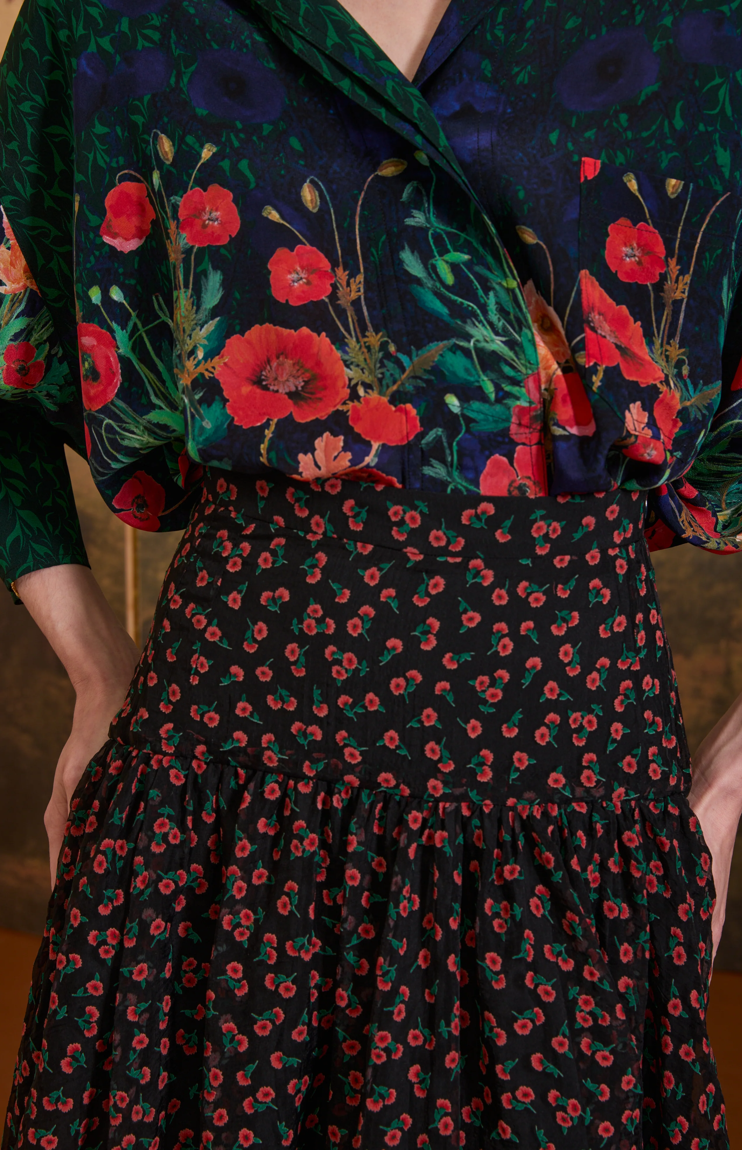 SS26-B002 Blusa estampado "Campo de amapolas" - Image 4