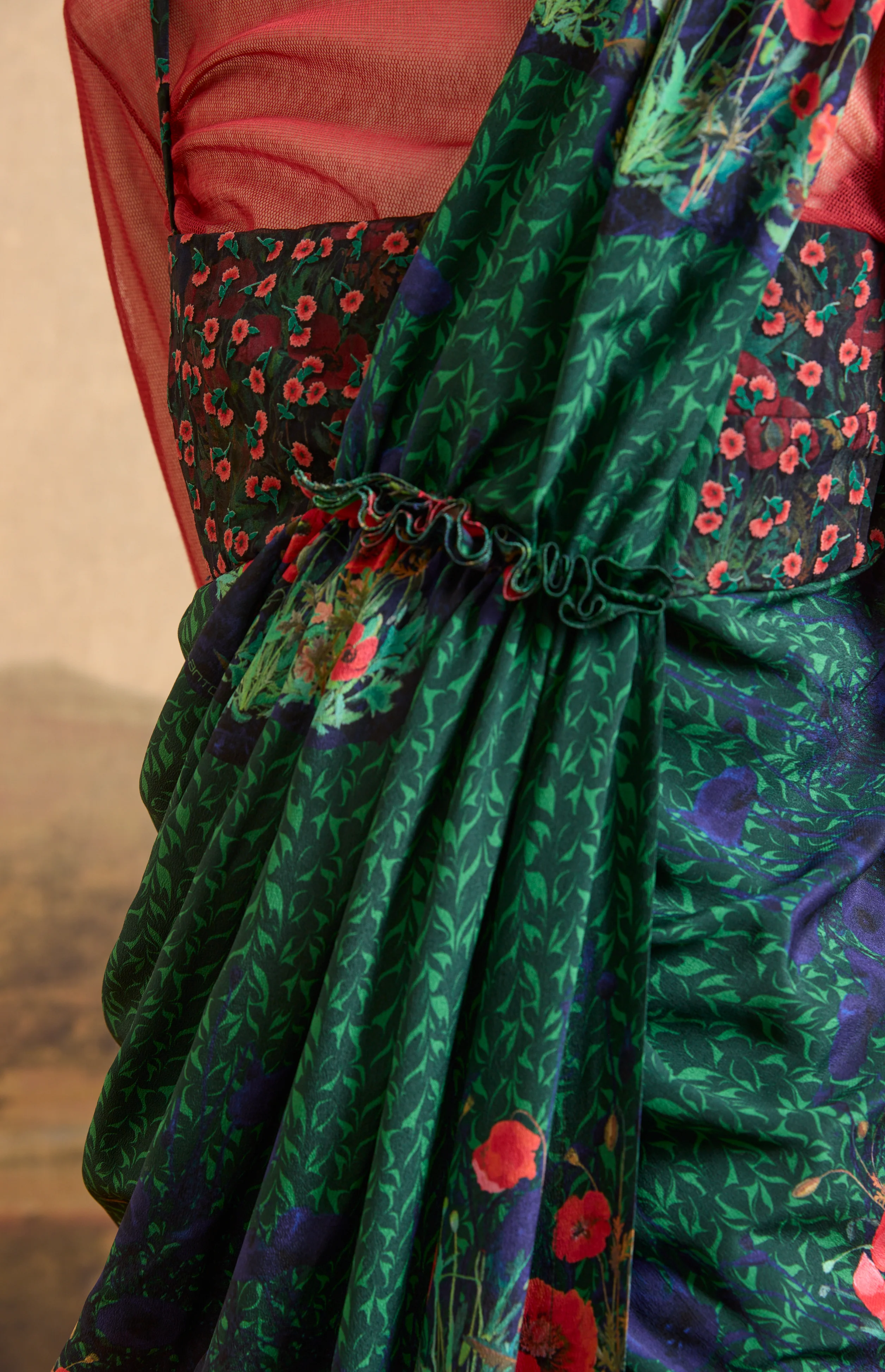 SS26-V007 Vestido túnica estampado "Campo de amapolas" - Image 4