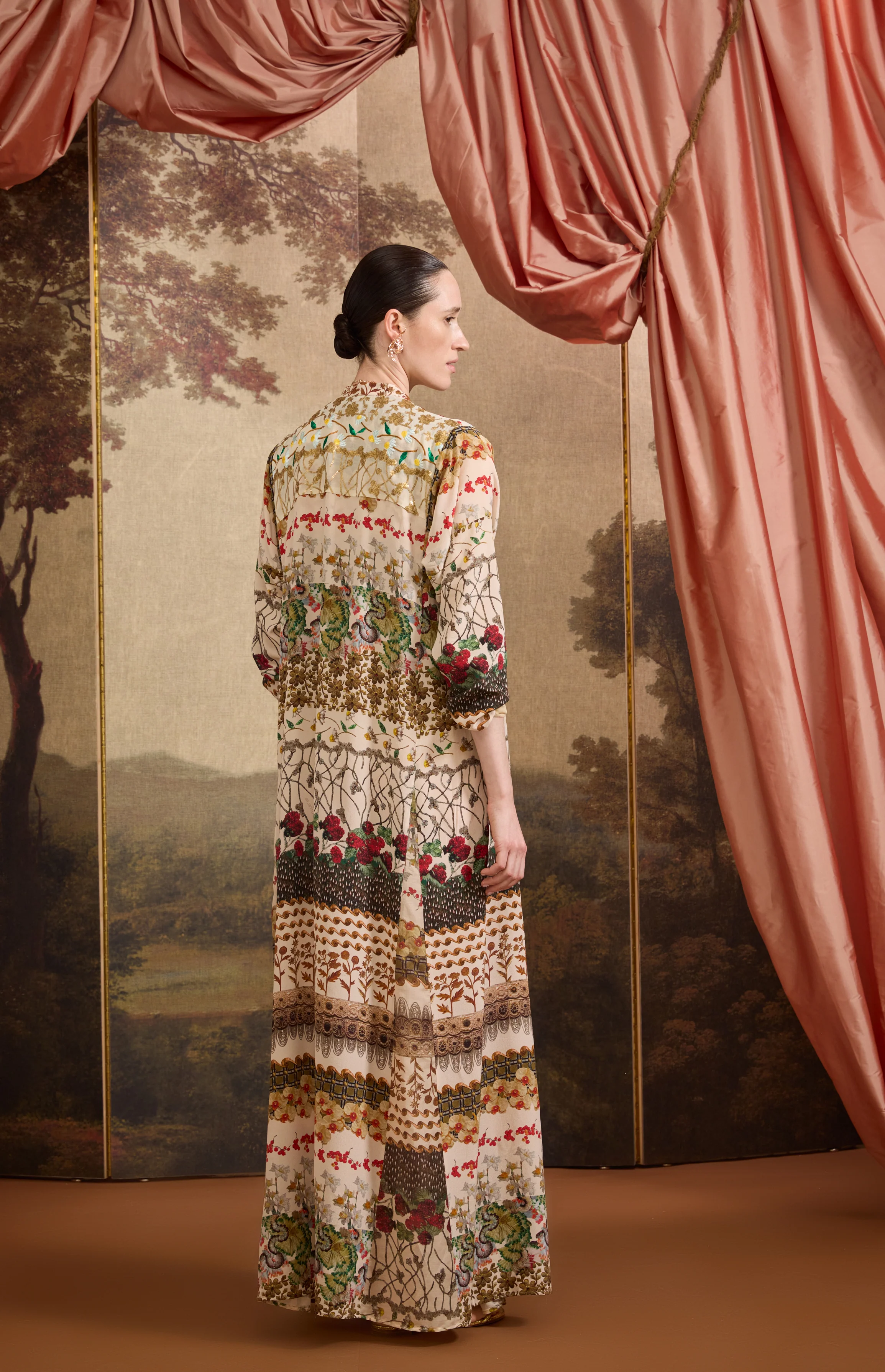 SS26-V012 Vestido kaftán estampado "Mosaicos Pompeya" - Image 4