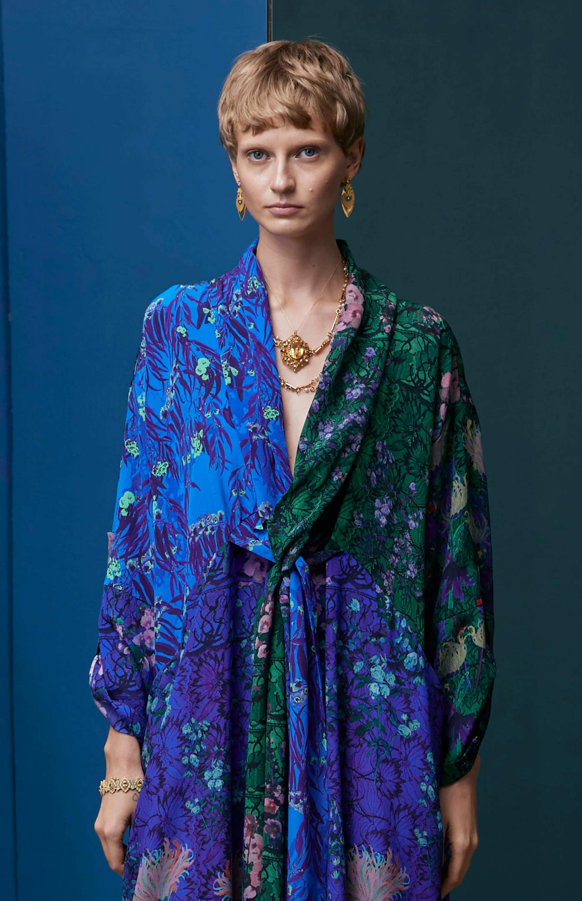 FW25-V011 Kimono estampado "Floral sobre encaje" - Image 4