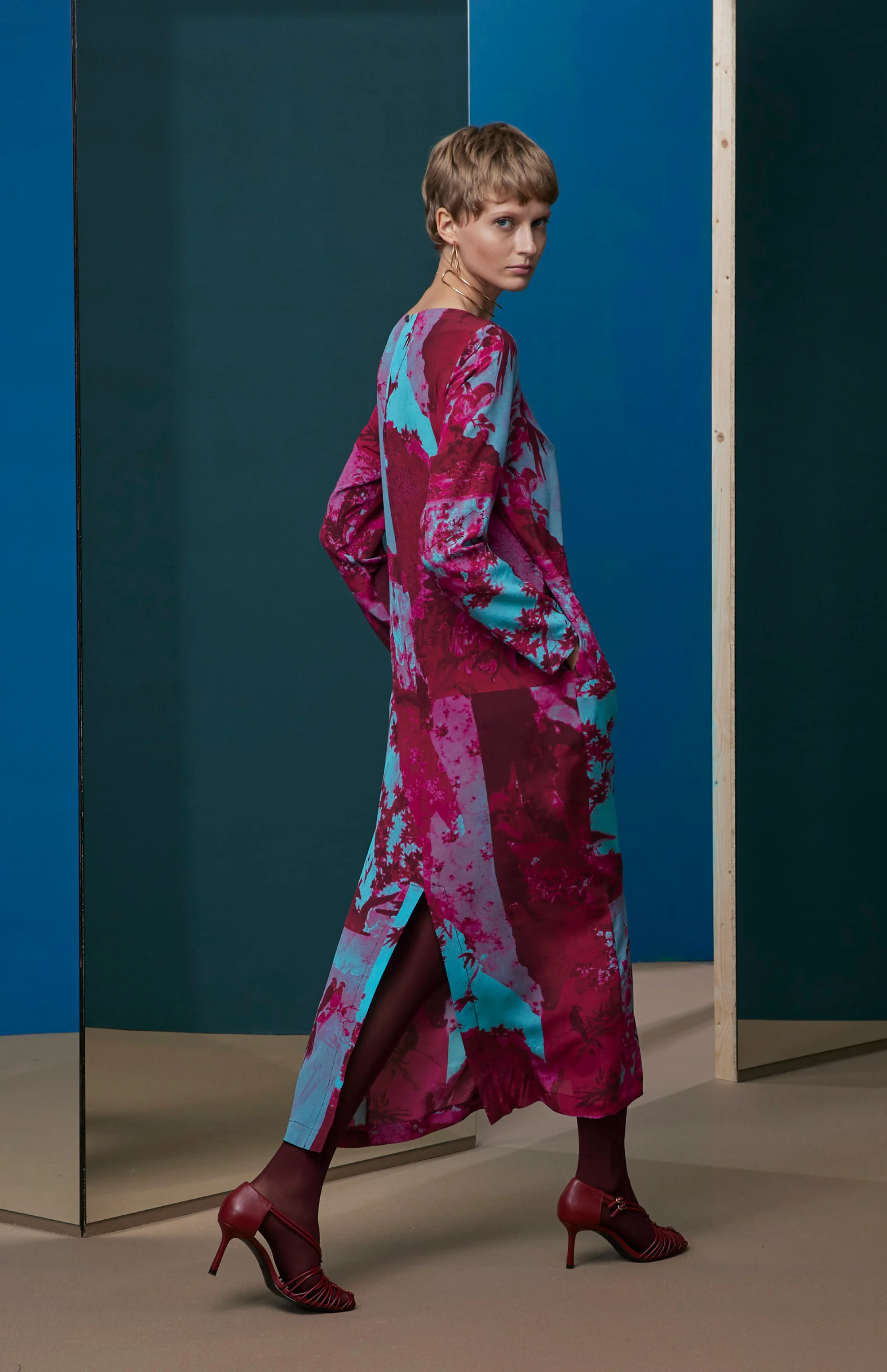 FW25-V017 Vestido recto estampado "Papel pintado" - Image 3